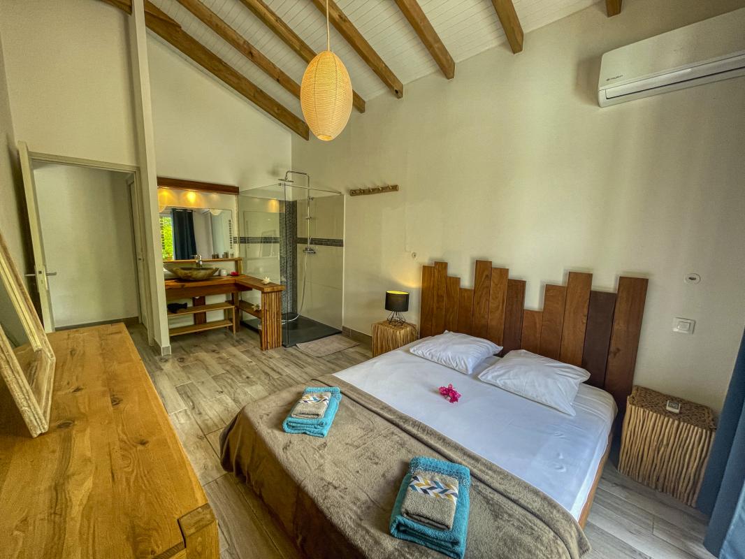 Villa à louer 3 chambres à Saint François Guadeloupe-Suite parentale-23